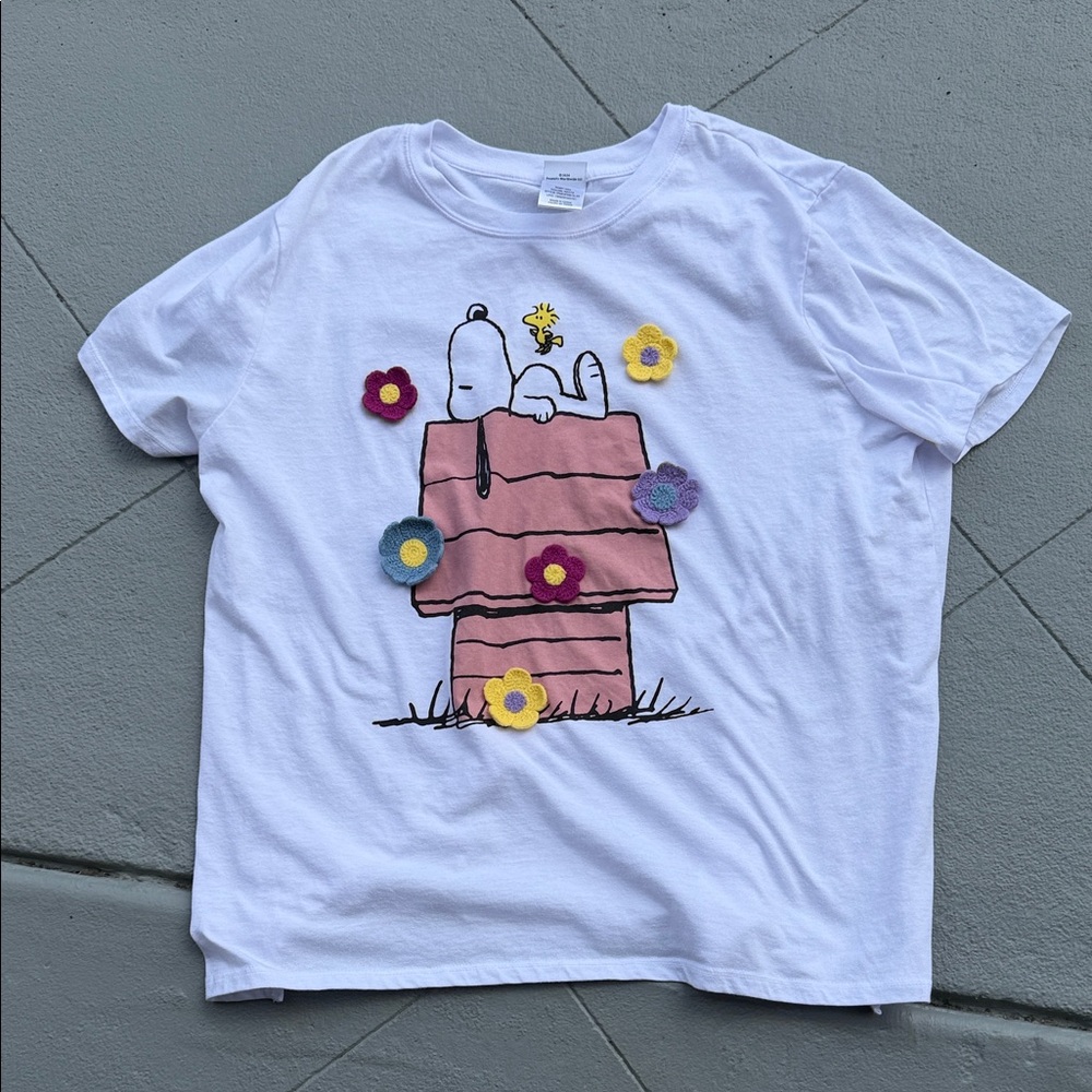 Women’s Peanuts T Shirt